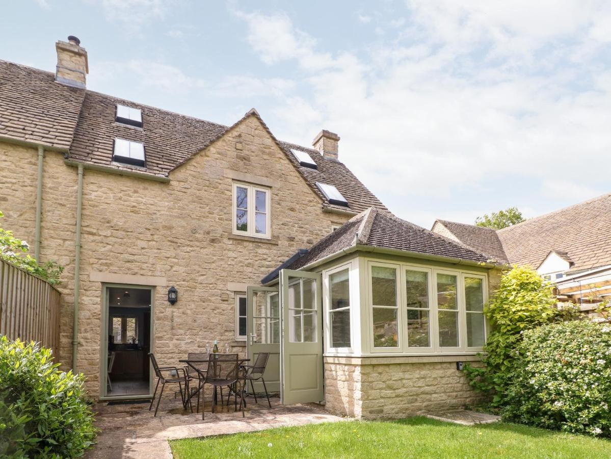 Villa 3 Painters Field Cirencester Exterior foto